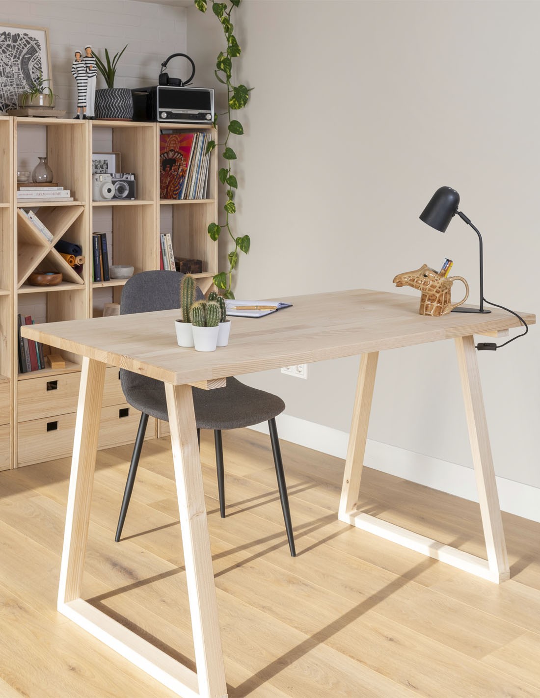 Mesa escritorio de madera con patas BOK, 4 posiciones - Astideco